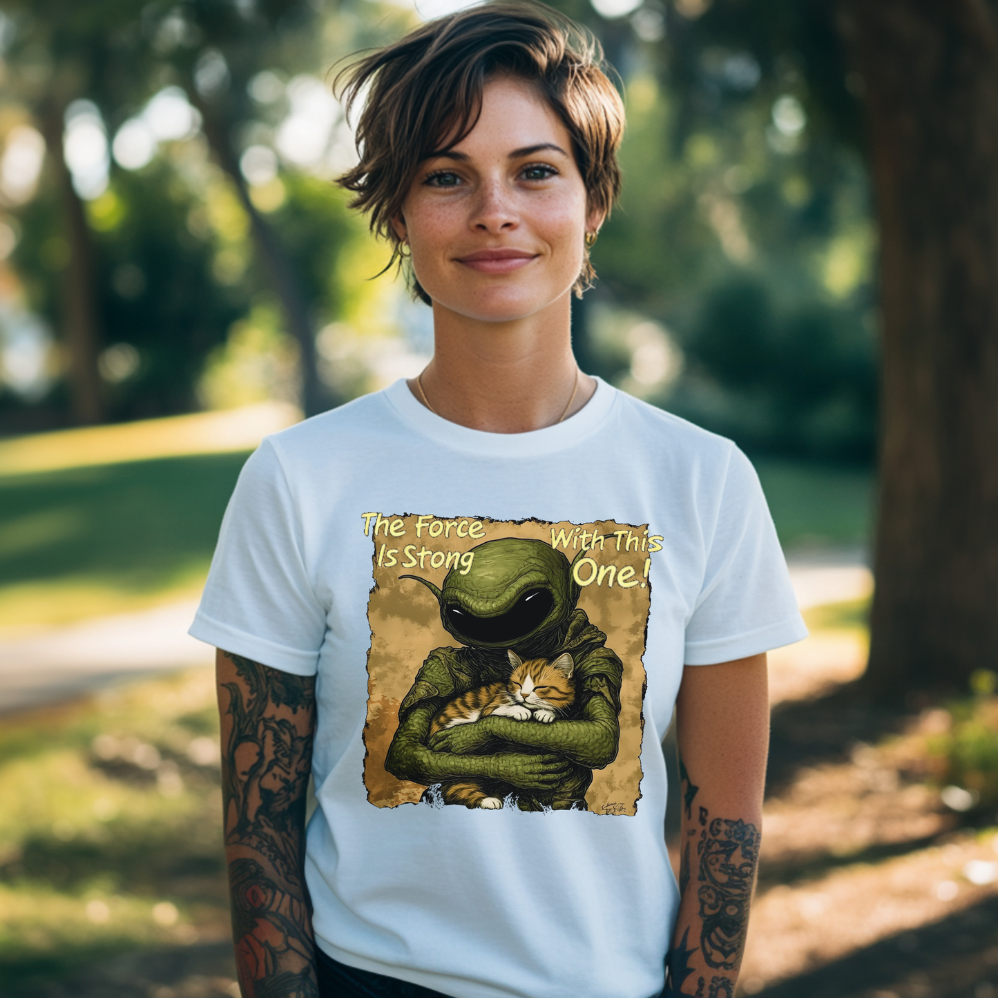 Alien and Cat Tee - The Force Is Strong With This One T-shirt