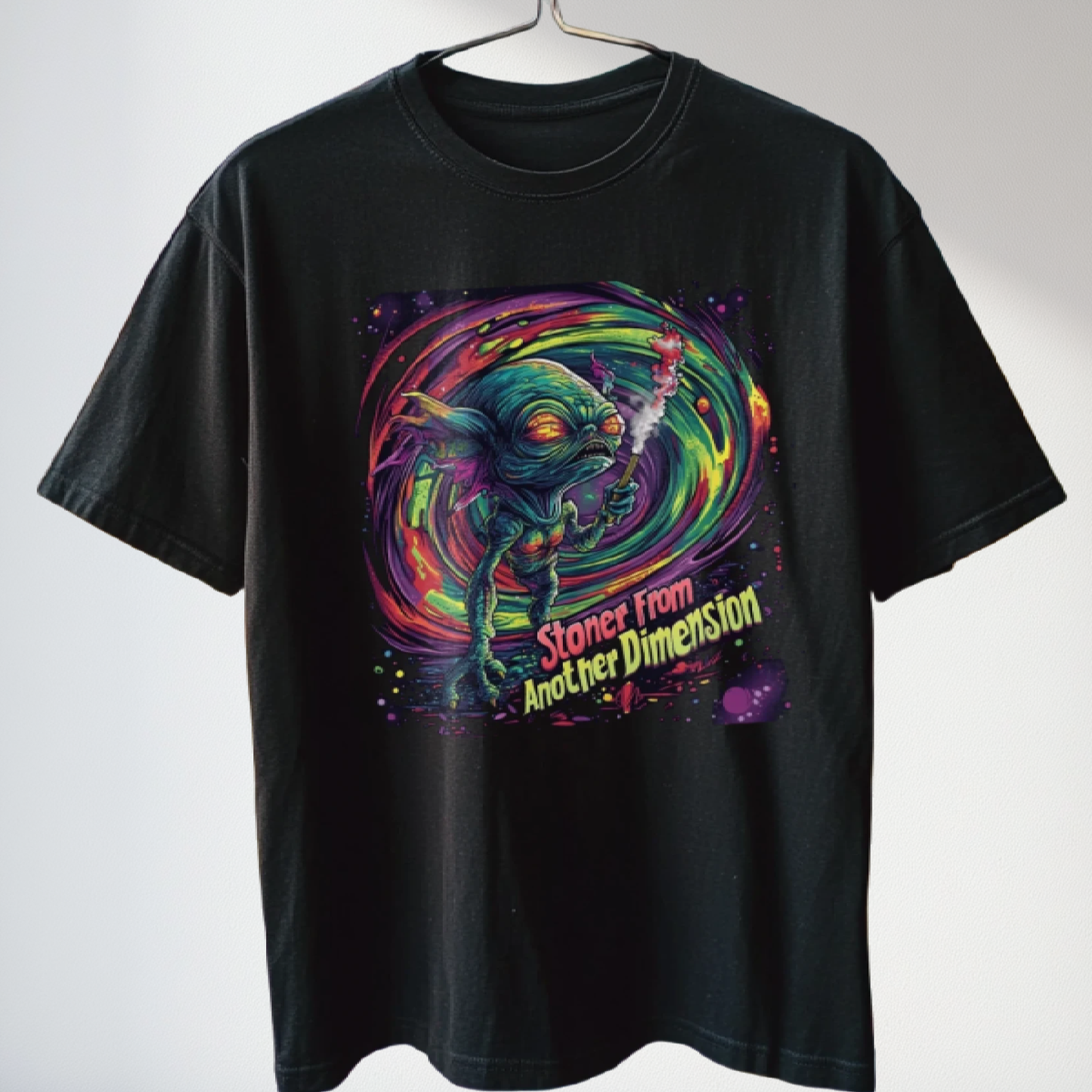 "Stoner From Another Dimension", Alien T-Shirt